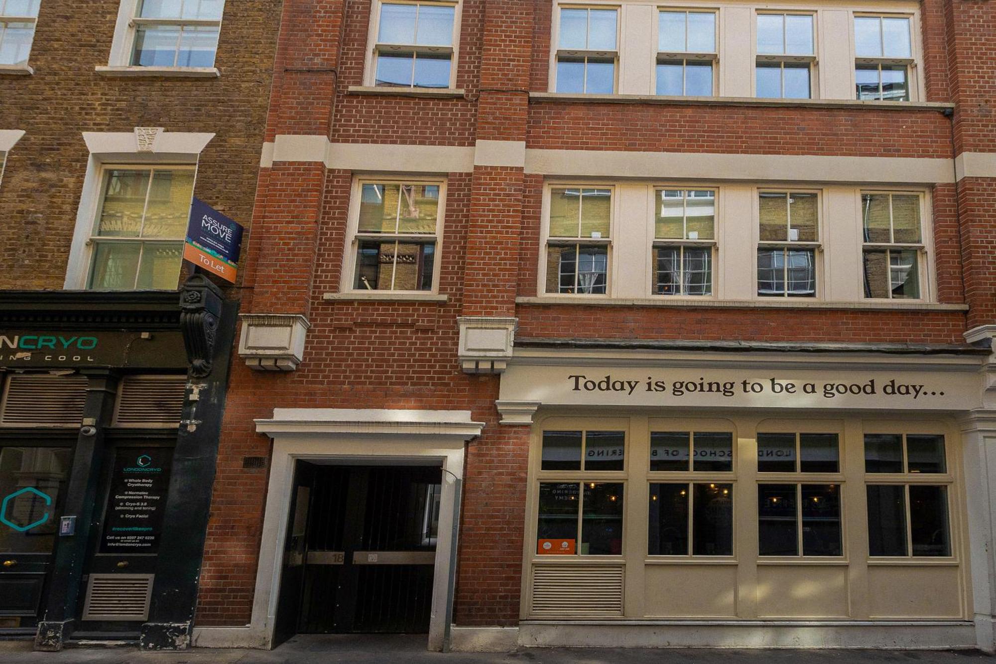 Central Servised Apartments On Artillery Lane London Eksteriør billede